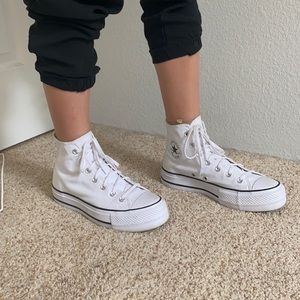 WHITE PLATFORM CONVERSE
